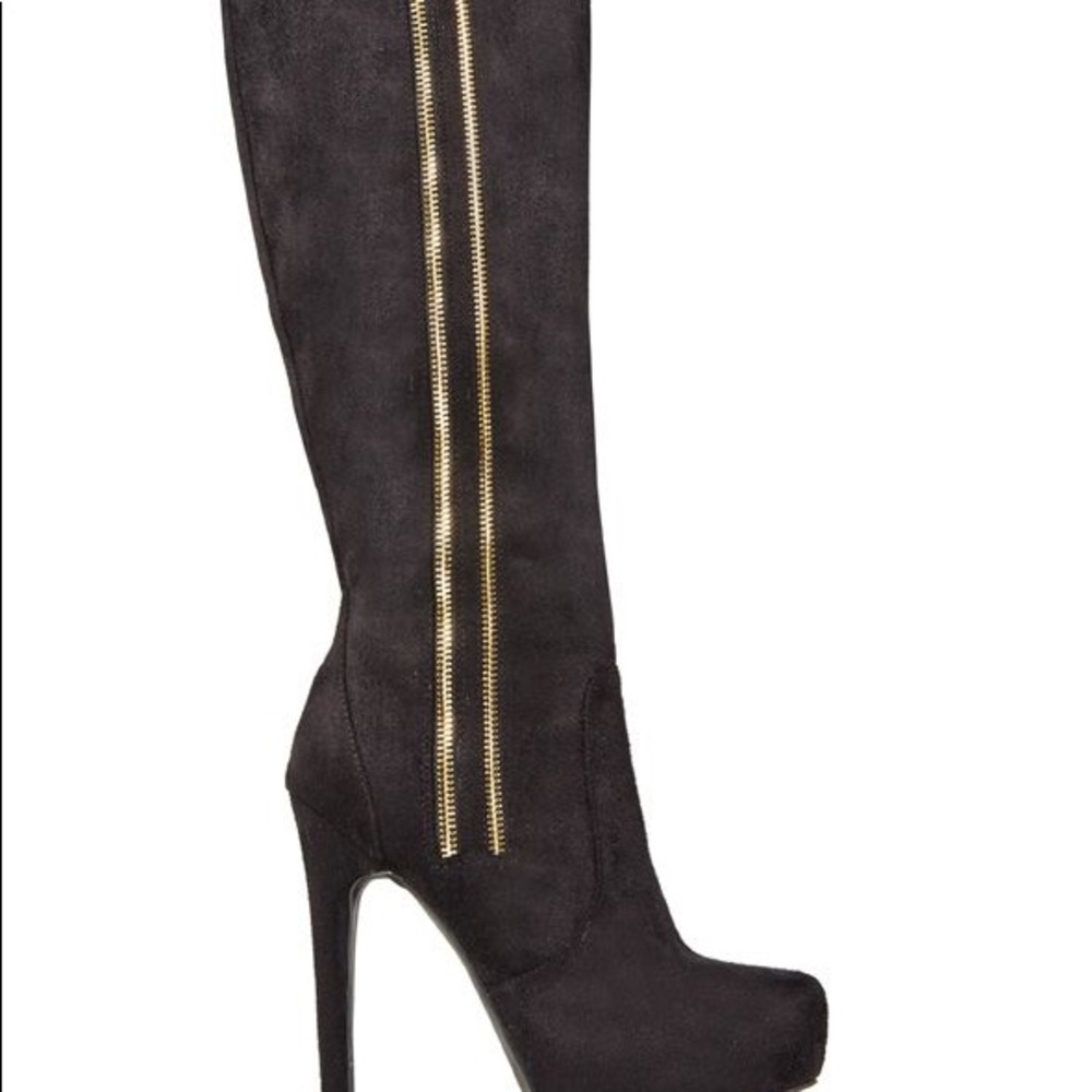 Donatelle heels boots brand new,